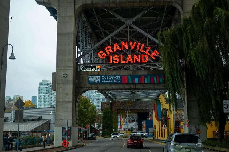 Vancouver: Private City Sights Tour by Minibus (3hrs) - Vancouver: Private City Sights Tour by Minibus (3hrs) — A Practical Guide to Exploring the City