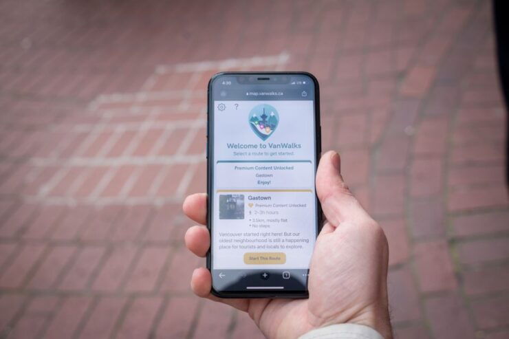 Vancouver: Self-Guided Smartphone Walking Tour of Gastown - Booking and Flexibility Options