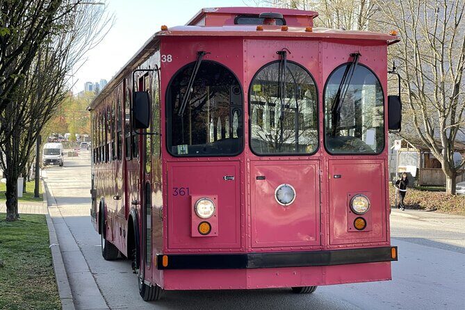 Vancouver Sunset and City Lights Trolley Tour - An In-Depth Look at the Vancouver Sunset and City Lights Trolley Tour