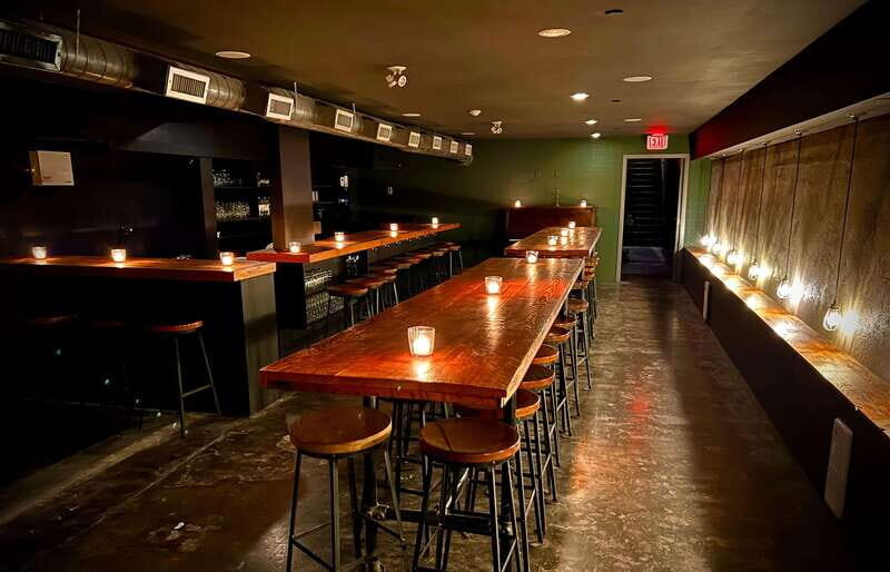 Vancouver: Underground Comedy Club Entry Ticket - Vancouver: Underground Comedy Club Entry Ticket – A Fun Night Out