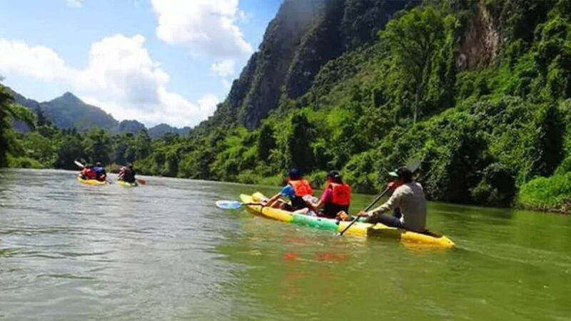 Vang Vieng: Kayaking & Hot Air Balloon with Hotel Pick-Up - What’s Included and What’s Not