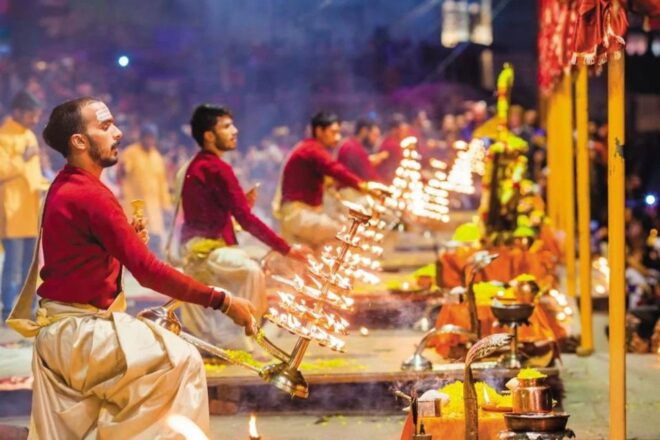 Varanasi 2 Days and 1 Night Tour - Day 1 Itinerary