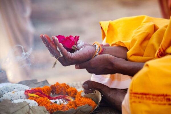 Varanasi: A Private Day Trip Highlights & Ganges Cruise - Common Questions