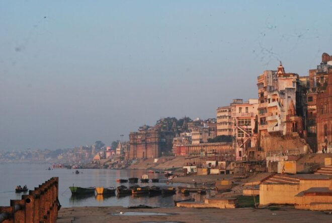 Varanasi Day Tour - Boating, Walking, Yoga Temple, Wrestling - Walking Tour