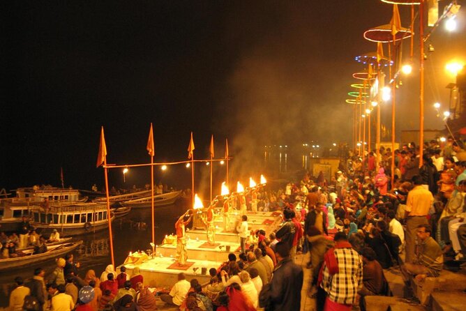 Varanasi Day Tour With Ganges Boat Ride & Evening Aarti - Pickup and Meeting Details