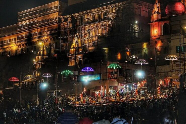 Varanasi: Evening Boat Ride and Ganga Aarti Experience - Experience Highlights