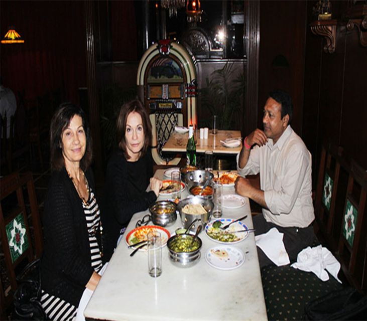 Varanasi: Evening Dinner With Private Transfer - Experience Highlights