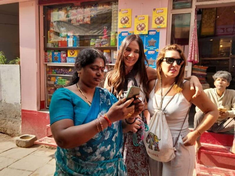 Varanasi: Fragrance, Essential Oil, and Food Walking Tour - The Aromatic Bazaar Streets