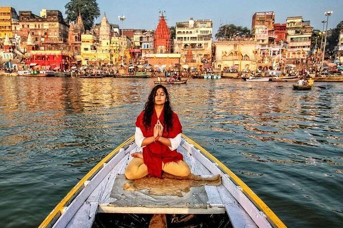 Varanasi Full-day Tour with Guide & Boat Ride - Good To Know