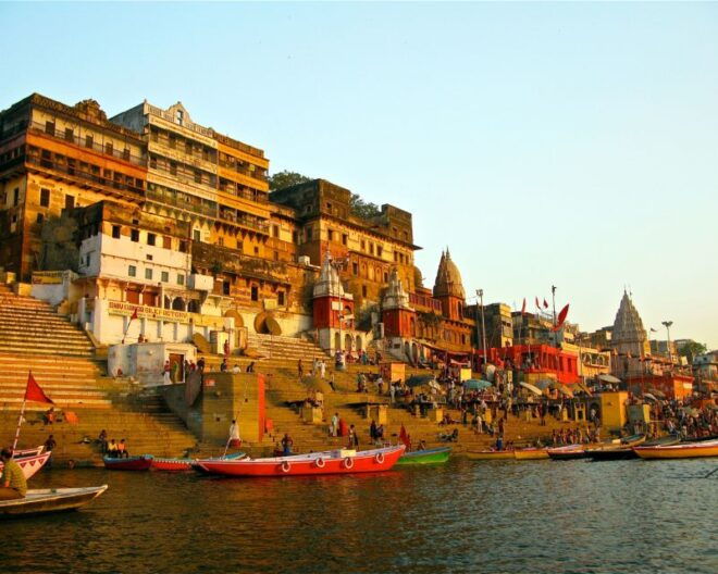 Varanasi: Guided Tour of Varanasi & Sarnath By AC Car - Bharat Mata Mandir and Silk Weaving