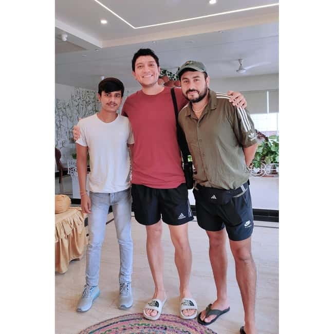 VARANASI : MYSTICISM TOUR WITH MOHIT IN SPANISH & ENGLISH - Exploring the Heart of Varanasi