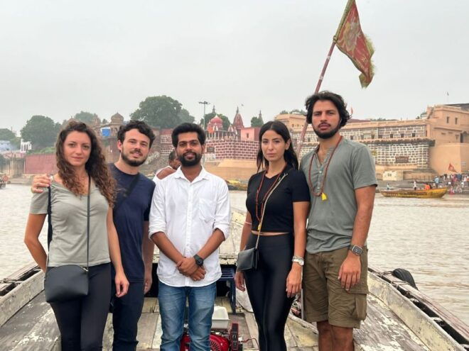 Varanasi: Private City Highlights Day Tour & Ganges Cruise - Customer Reviews and Ratings