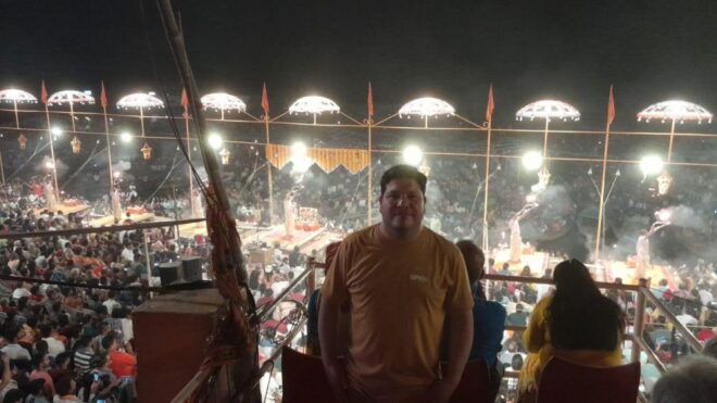 Varanasi: Private Day Tour With Ganges Boat Ride & Aarti - Important Information