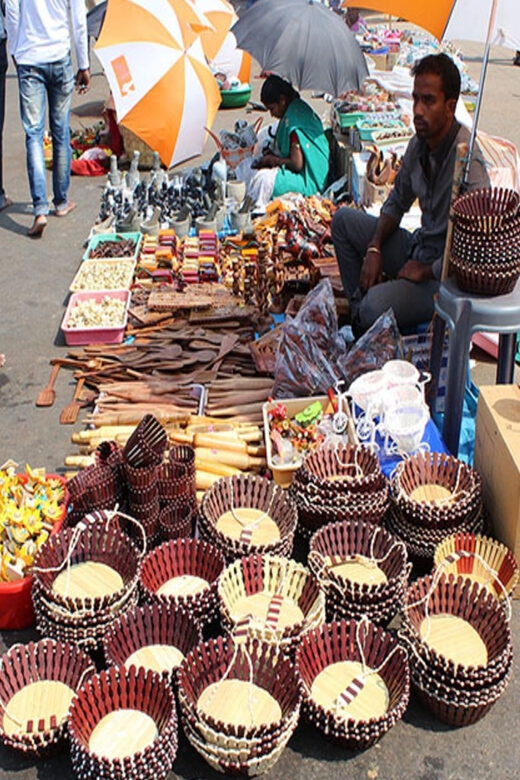 Varanasi: Private Evening Handicraft Market Tour with Dinner - FAQ