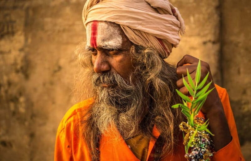 Varanasi: Private Food Tour with Ganga Aarti Ceremony - Exploring the Varanasi Food Scene