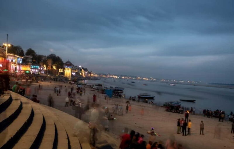 Varanasi: Private Food Tour with Ganga Aarti Ceremony - The Ganga Aarti – A Sacred, Visual Spectacle