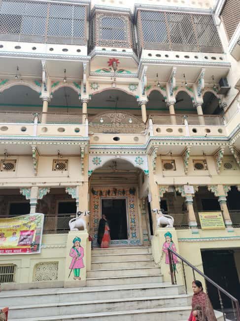 Varanasi & Sarnath Full Day Tour With Boatride Ganga Aarti - The Overall Experience and Value