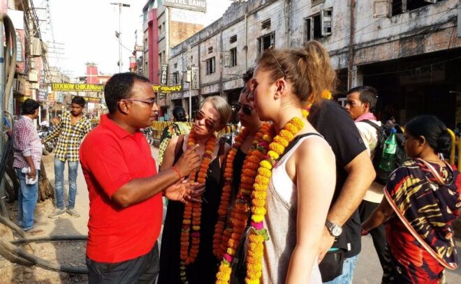 Varanasi Shopping Tour - Inclusions