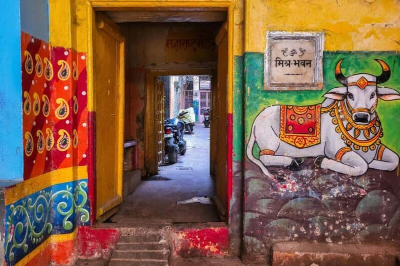 Varanasi Spiritual Tour with Temple Visits & Ganga Aarti - The Experience in Detail