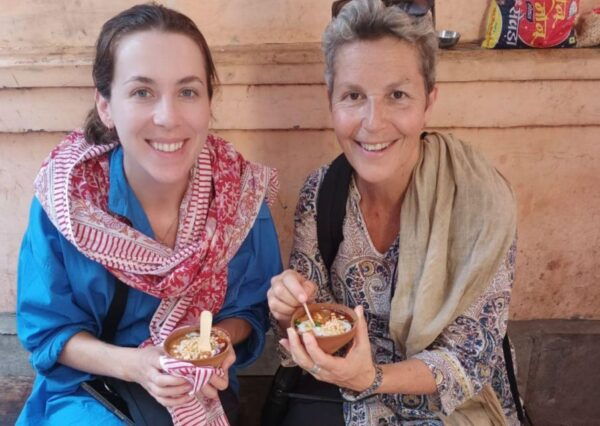 Varanasi Street Food Crawl (2 Hours Guided Tour) - Stroll Through the Lanes With the Oldest Food Shop