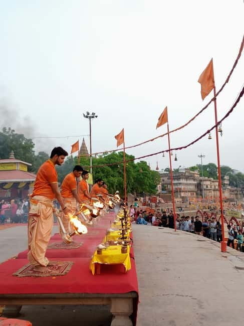 Varanasi Walking Tour:- A walk through the heritage. - Good To Know