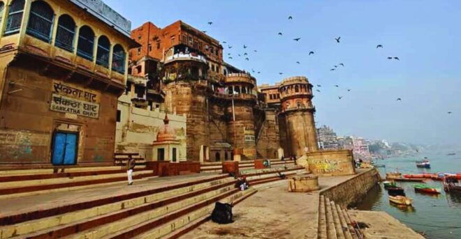 Varanasi Walking Tour With Local Snacks - Tour Details
