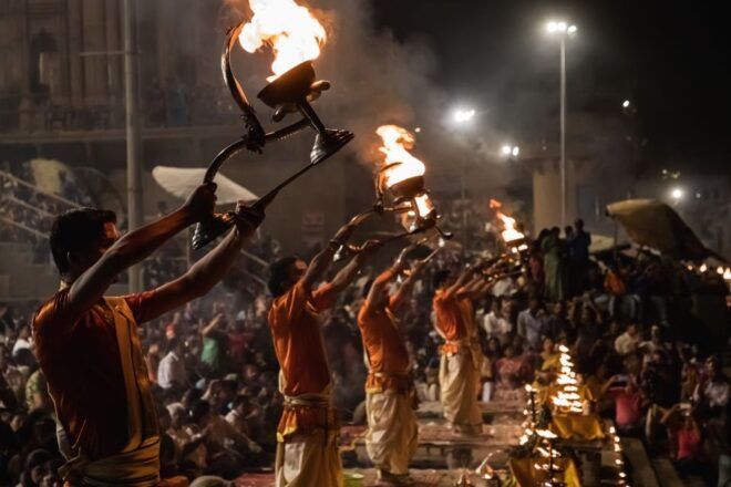 Varansi: Day Tour to Sarnath With Boating and Ganga Aarti - Important Information