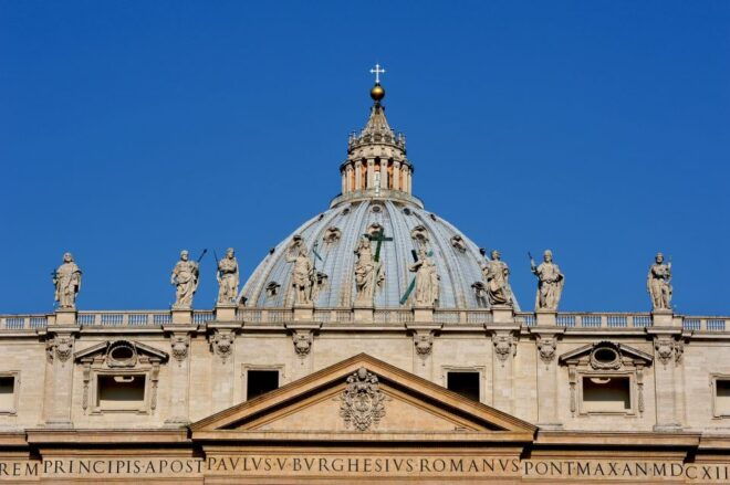 Vatican City: Saint Peters Basilica Digital Audioguide - Explore St. Peters Basilica