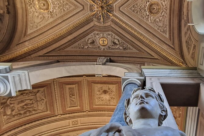 Vatican City: Skip-the-Line Vatican Museums & Sistine Chapel - Entrance to St. Peters Basilica