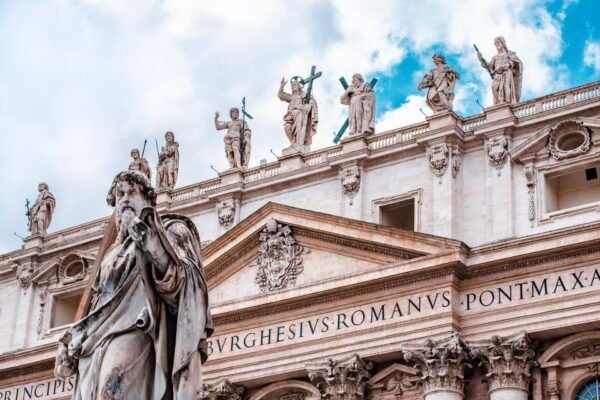 Vatican City: St. Peters Basilica Audio Guide - Detailed Exploration