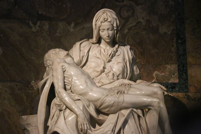 Vatican Combo Tour With Sistine Chapel & Dome Climb - Praise for Maria, the Tour Guide