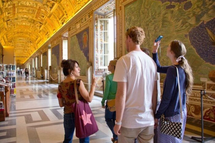 Vatican: Early Entry to Museums, Sistine Chapel & St Peter's - Is This Tour Right for You?