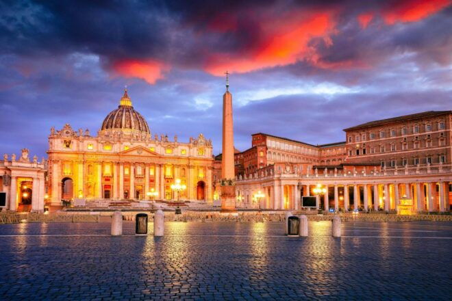Vatican: Exclusive Sistine Chapel & Museums After-Hours Tour - Tour Description and Inclusions