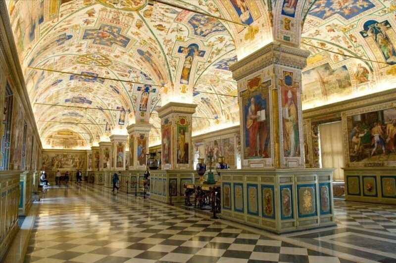 Vatican: Guided Tour Vatican Museums and Sistine Chapel - Good To Know
