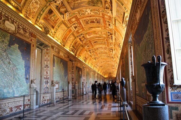 Vatican Museums, Sistine Chapel and St. Peters Guided Tour - Customer Reviews and Ratings