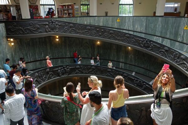 Vatican Museums: Skip-the-Ticket-Line 2.5-Hour Guided Tour - The Sum Up