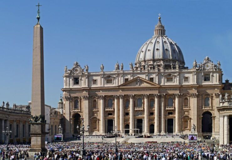 Vatican: Papal Audience and St. Peter's Basilica Guided Tour - Experience Highlights