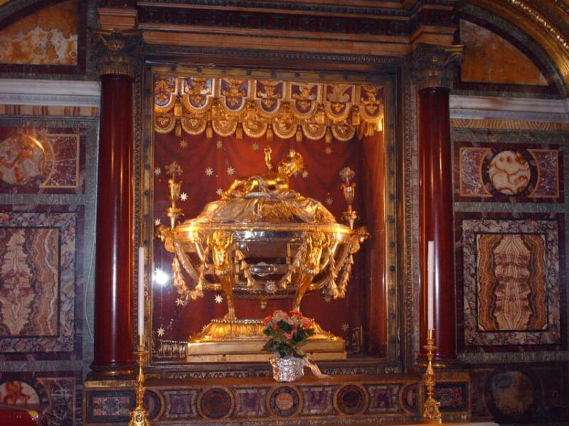 Vatican: Papal Basilicas and Holy Doors Tour with Transfers - Practicalities and Comfort