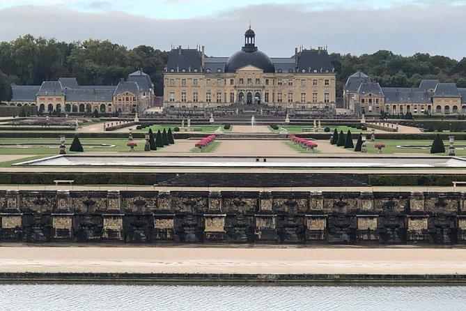 Vaux-Le-Vicomte- Private Day-Trip (Pickup and Dropoff At/To Your Hotel in Paris) - Exploring the Château and Grounds