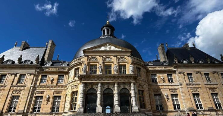 Vaux-Le-Vicomte - Private Tour With Official Licensed Guide - Pricing and Group Size