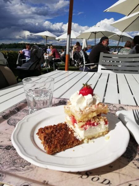 Vaxholm & Stockholm Archipelago: Guided Excursion, Day Trip - Picnic Lunch and Fika