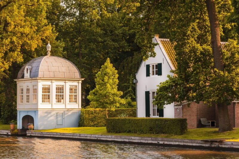 Vecht River: Private Tour sightseeing Cruise with diner - Unveiling the Charm of the Vecht River: A Private Sightseeing Cruise with Dinner