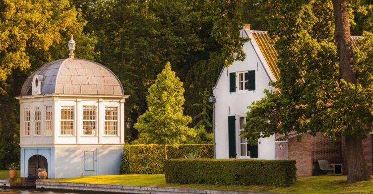 Vecht River: Private Tour Sightseeing Cruise With Diner - Pickup Information