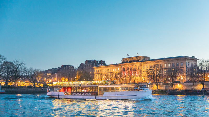 Vedettes de Paris 1-Hour Seine River Musical Sightseeing Cruise - At a glance
