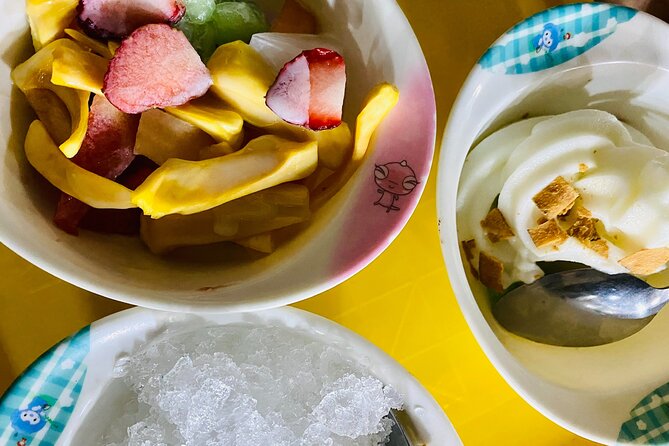 Vegan Street Food & Stories of Hanoi - Vegan Papaya Salad and Tra Chanh Pairing