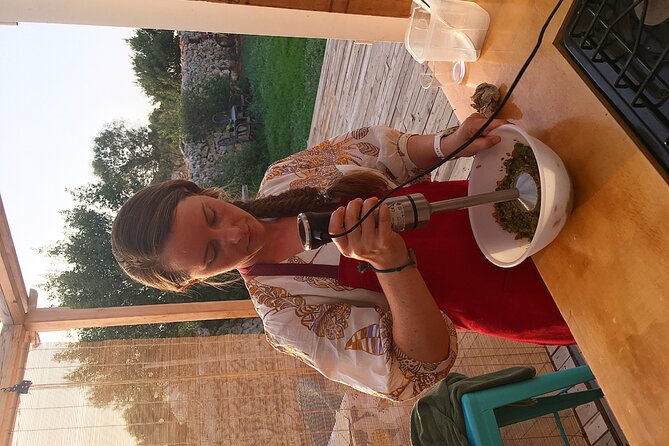 Vegetarian and Mediterranean Cooking Workshops in Menorca - Cooking Techniques and Ingredients