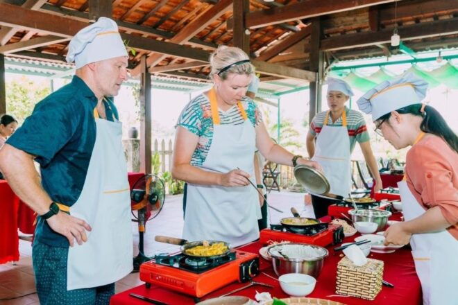 Vegetarian Cooking Class & Basket Boat From Hoi An/Da Nang - Engaging Local Activities and Demonstrations
