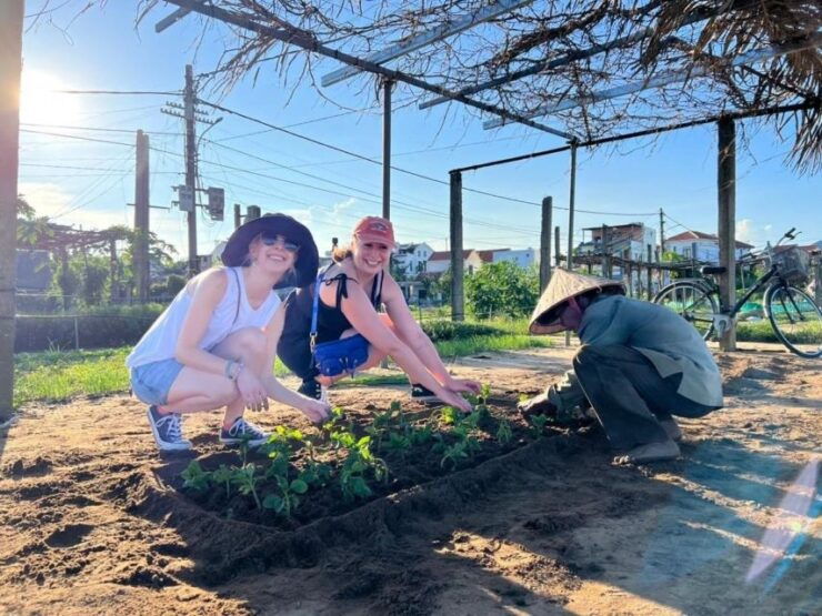Vegetarian Cooking Class & Countryside Bike Tour in Hoi An - Booking Details