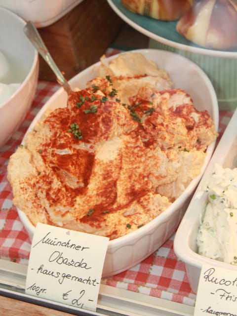 Vegetarian Viktualienmarkt Tasting Tour - Key Points