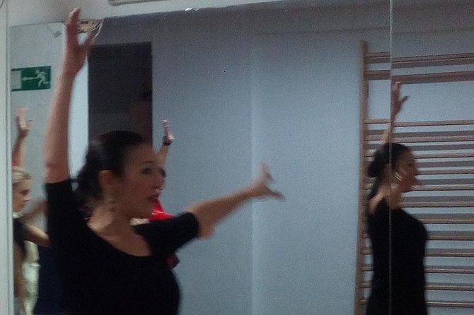 Vejer De La Frontera: Flamenco Dancing Lesson  - Cádiz - Price